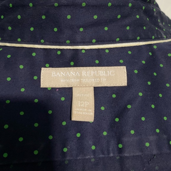 Button down top with polka dots - Picture 3 of 3